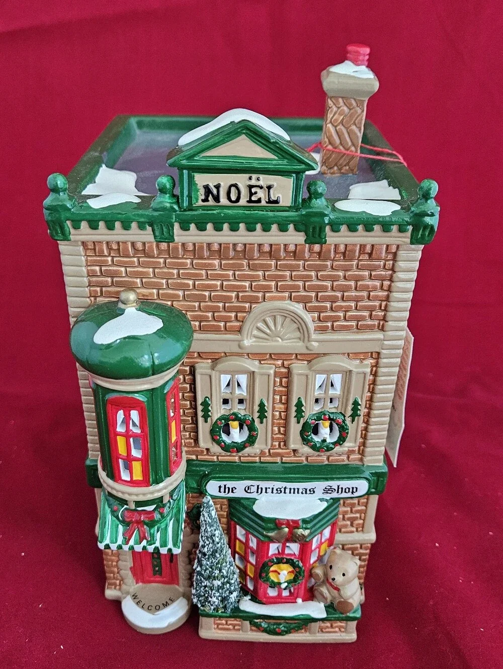 Department 56 The Christmas Shop Original Snow Village Lighted Building 50970
